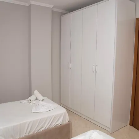 Sea View - The 2 * Golem (Tirana)