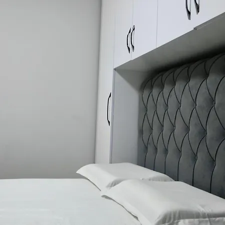 Sea View - The 2 *