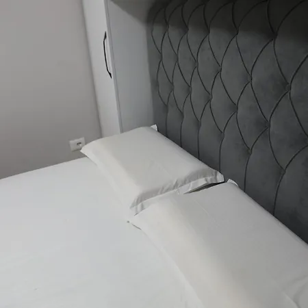 Sea View - The 2 Holiday home Golem (Tirana)